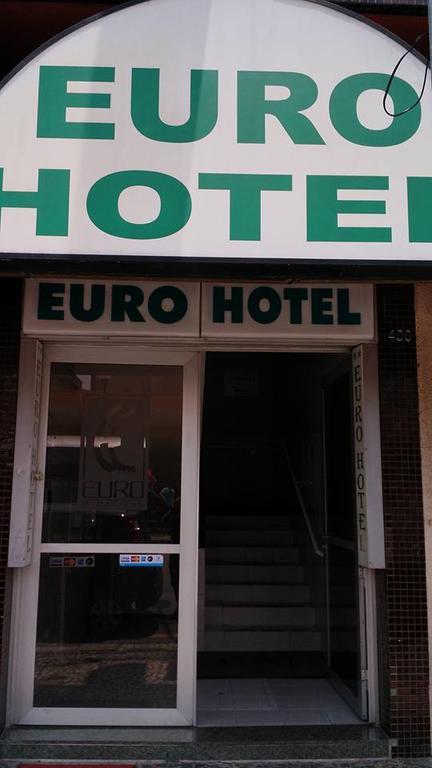Euro Hotel Куритиба Екстериор снимка