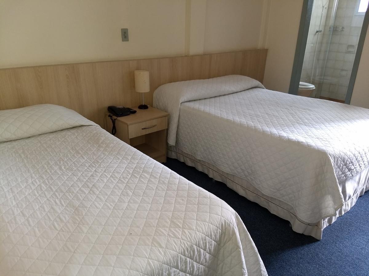 Euro Hotel Куритиба Екстериор снимка